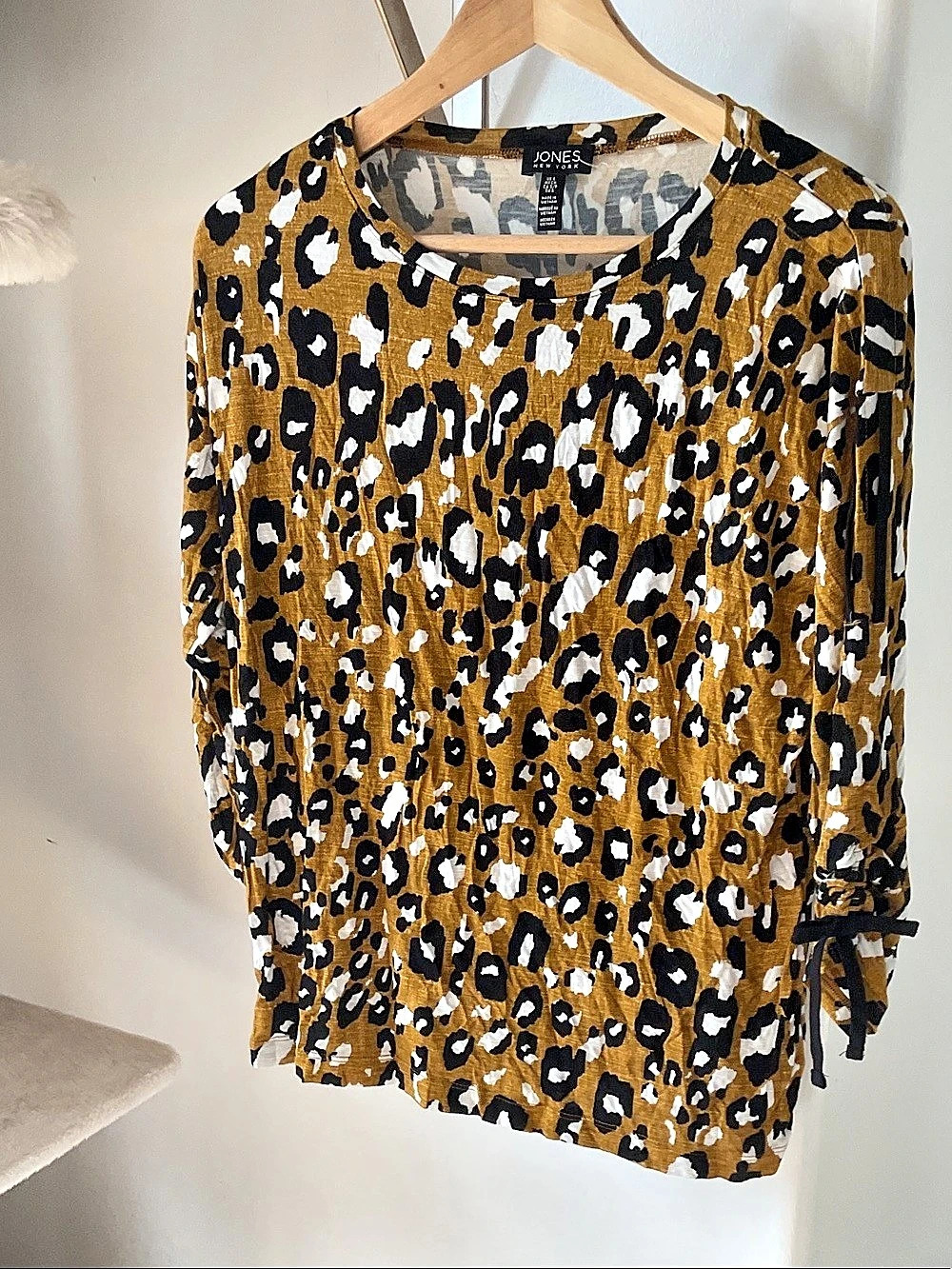 Jones New York Animal Print Long Sleeve Top in Brown Size Small